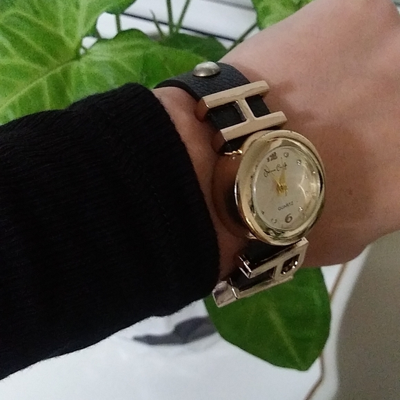 Ladies Fashion Hope Watch - Picture 5 of 12